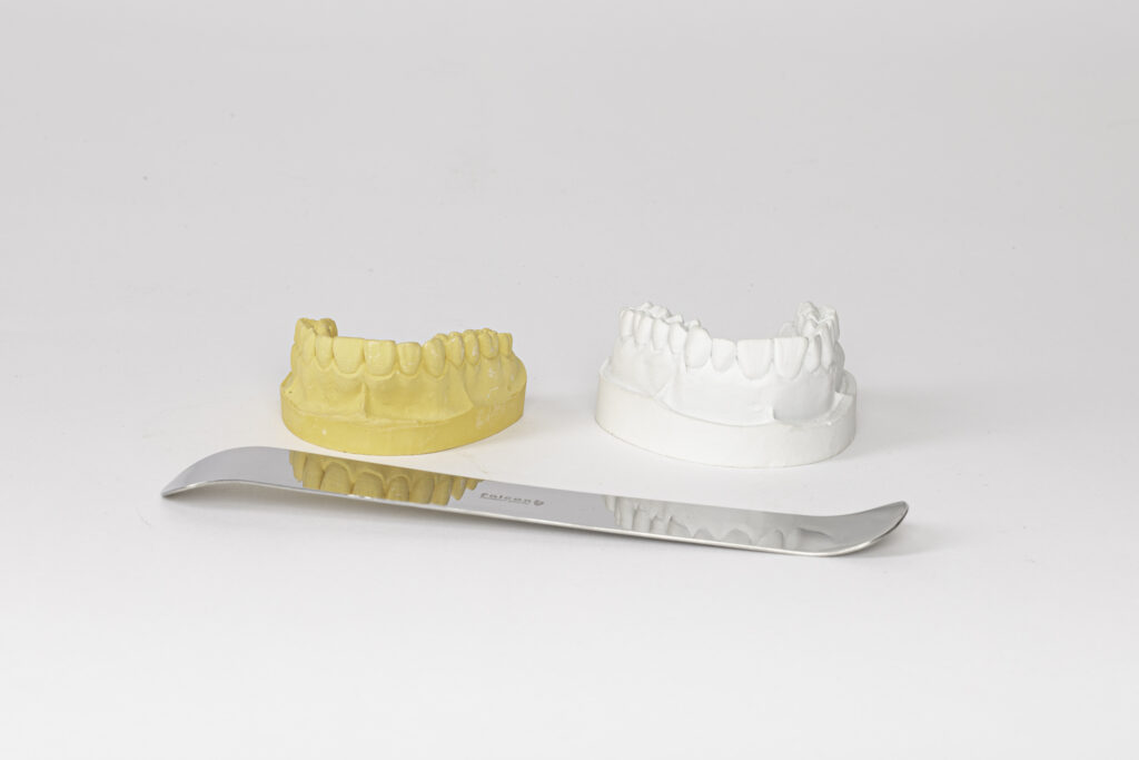 ADENTA® SUPERHARTGIPS THIXOTROPE