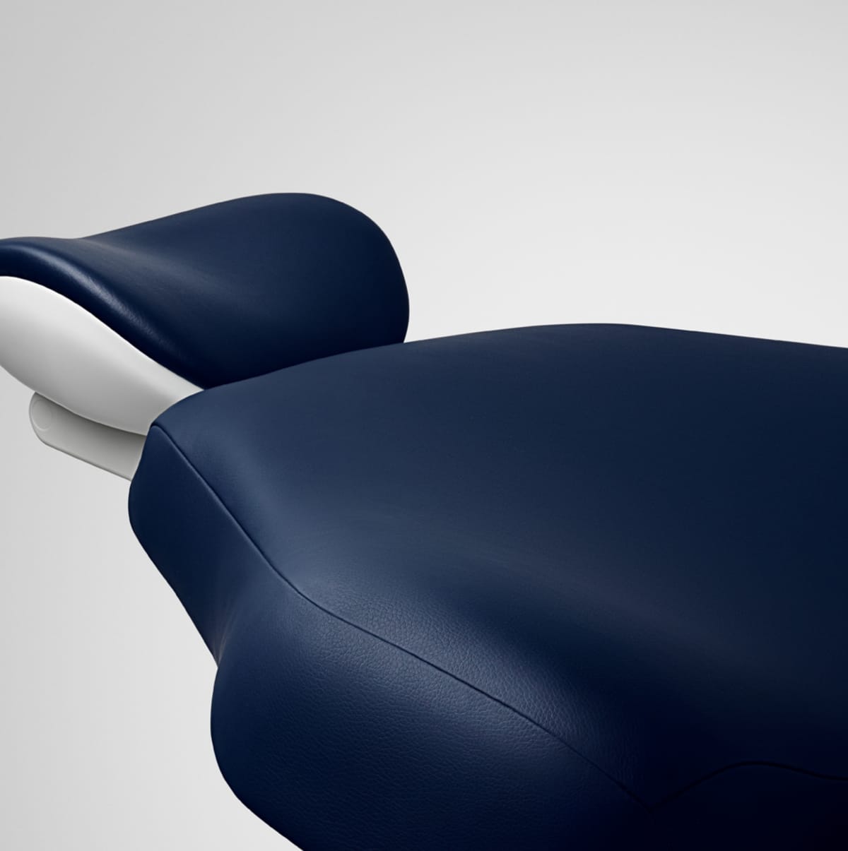 PE9 Dental Chair – AIREL-QUETIN, Treatment Units