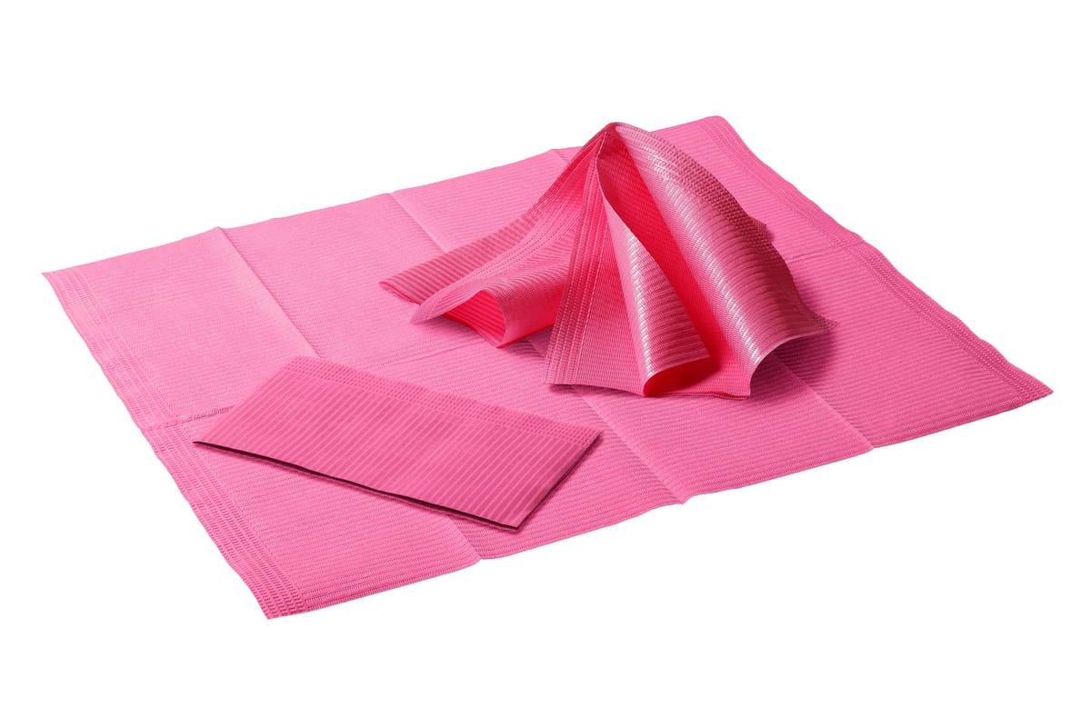 Patient Towels MAXI - Fuchsia – Akzenta International SA, Praxisbekleidung