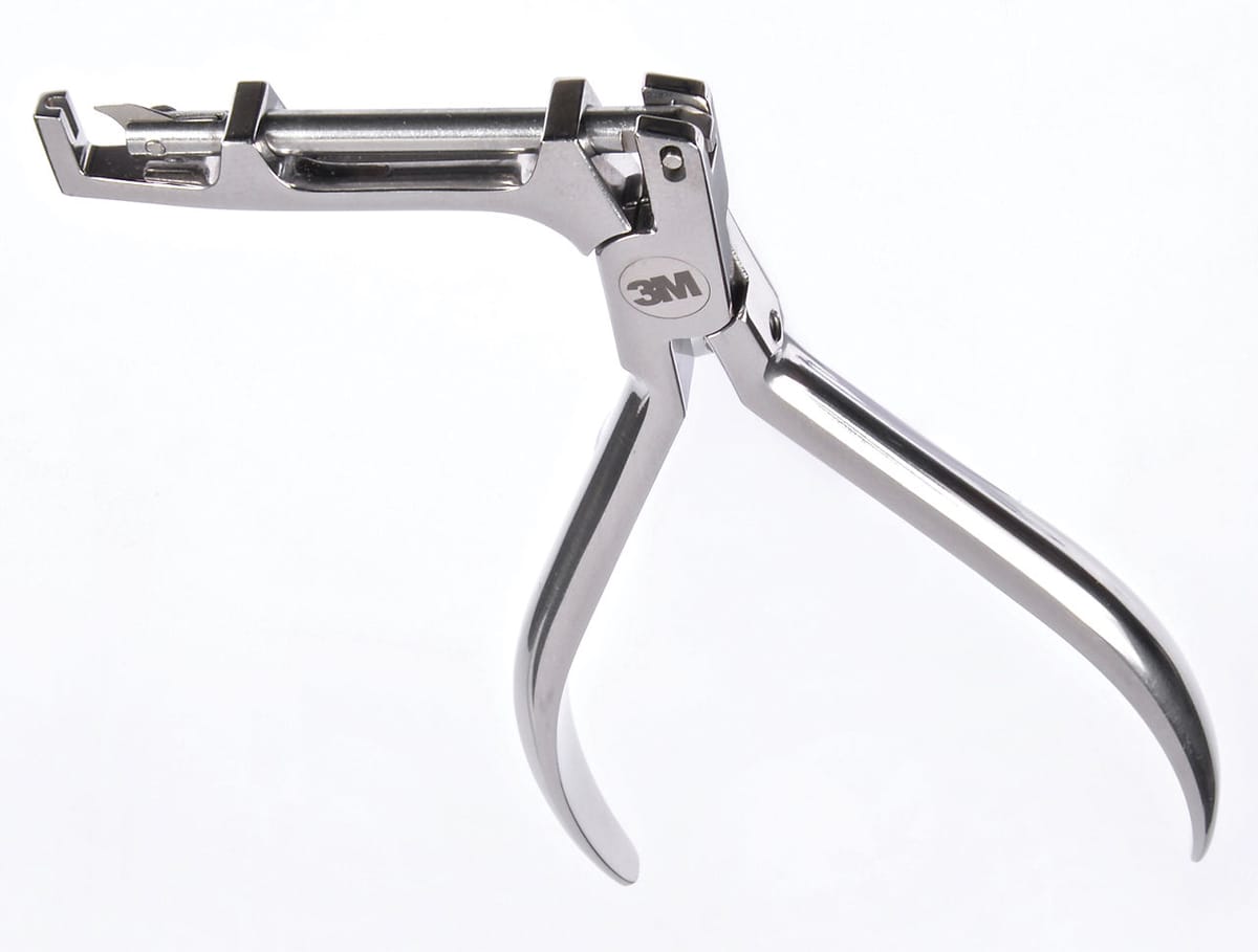 3M™ Unitek™ Zange zum Entfernen von konvertierbaren Kappen 805-035 – solventum, Pliers