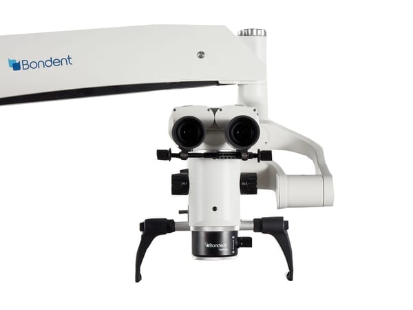 DOM 3000 Microscope