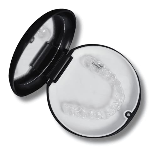 Aligner Case – clear moves aligners, Kieferorthopädie