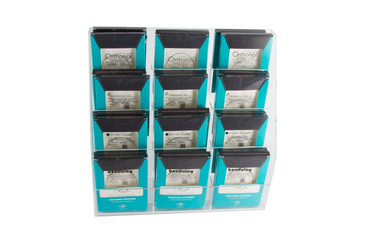 Système distributeur d'arcs orthodontiques – RMO, Pliers