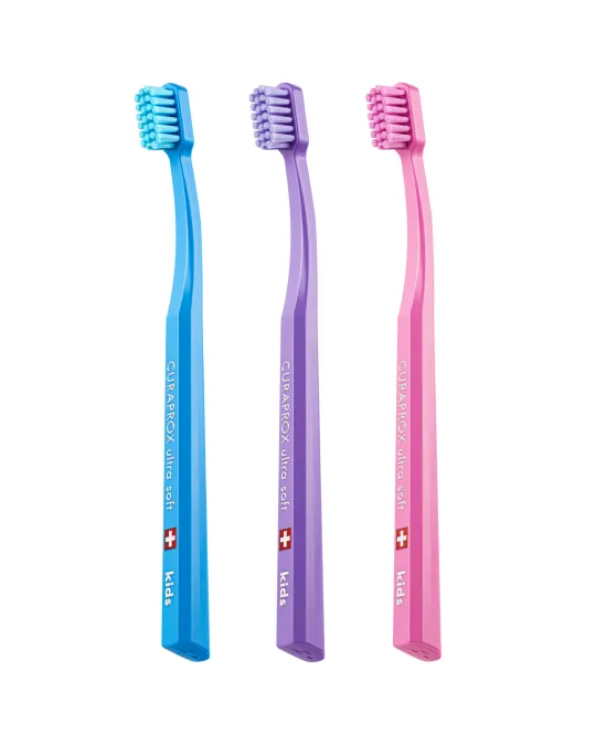 Toothbrush kids, 3 pcs. – Curaden AG, Toothbrushes