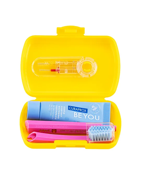 Kit da viaggio giallo – Curaden AG, Toothbrushes