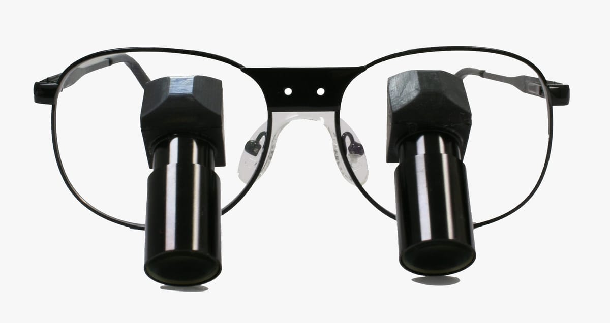 ErgoZoom Loupes – DentLight Inc., Lupenbrillen und Mikroskope