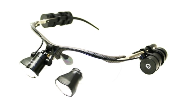 Nano Freedom – Lumière pour loupes