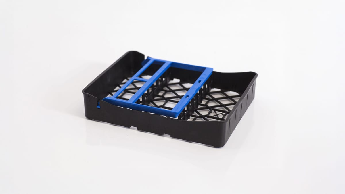 PractiPal® Half Tray – Directa Dental Group, Trays, Sterilcontainer und Zubehör