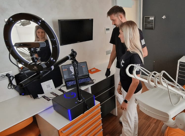 Easy Face Scan - Scanner Facciale Odontoiatrico – EASY FACE SCAN ROC SRL, Röntgen