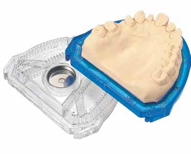 model-tray Nr. 1 - normale Groesse (inkl. Retentionsstecker) – model-tray, Articulators and Accessories