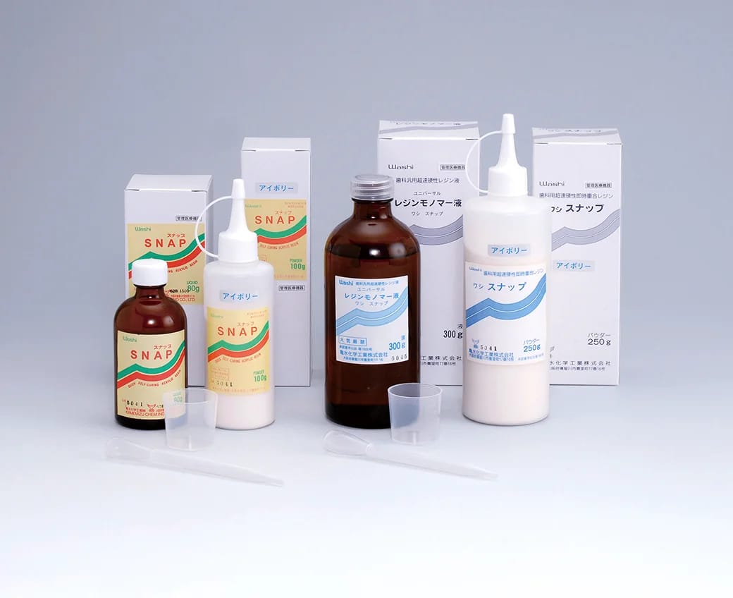 Snap (Schnellhärtendes Sofortpolymerisat) – Kamemizu Chemical Industry Co.,Ltd., Provisorische Kronen