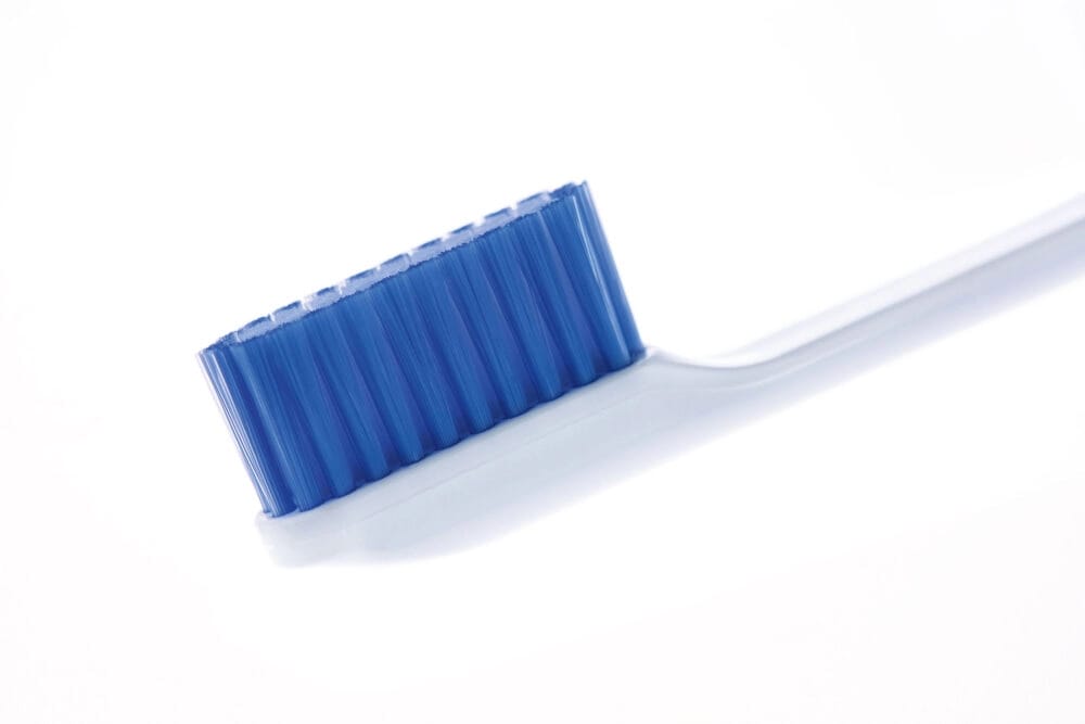 iQ Toothbrush – Lactona Europe B.V., Toothbrushes