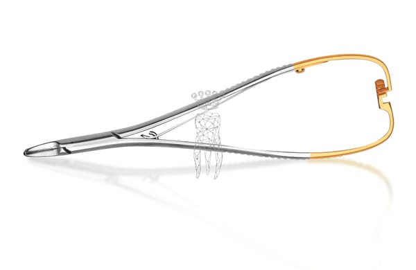 Nadelhalter Lichtenberg 17cm gebogen TC 4.0-6.0