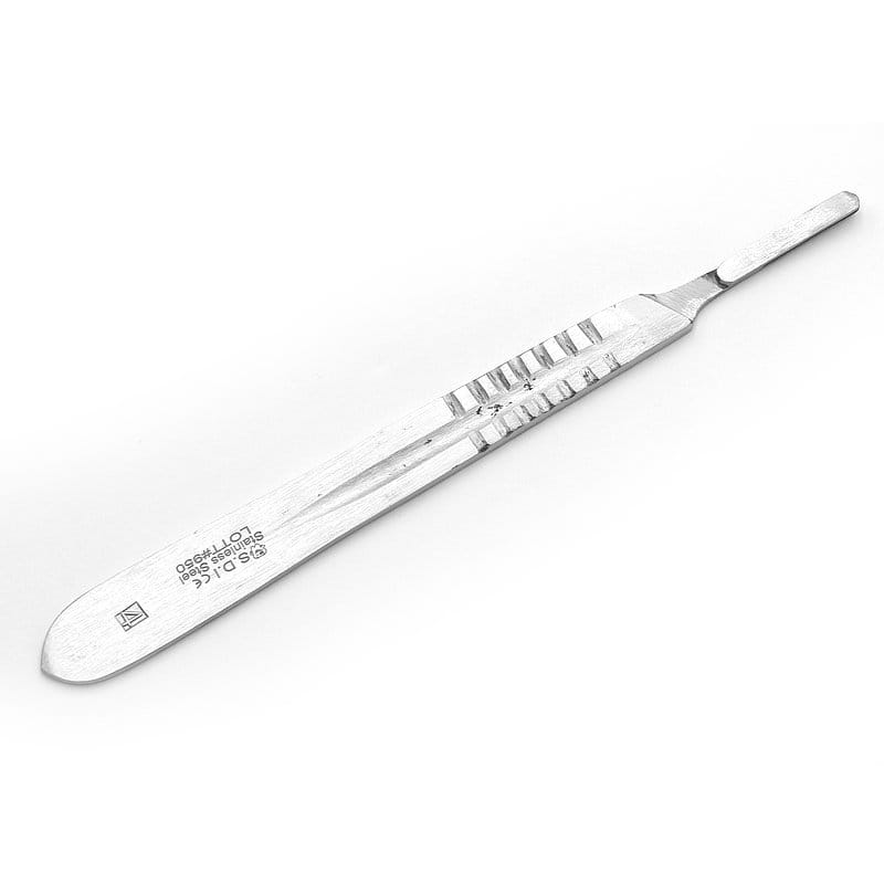 Precision Control: Scalpel Handle No.4 for Surgical Maneuvers – Absolute Sport Srl Skeema Dental Italia, Scalpels and Accessories