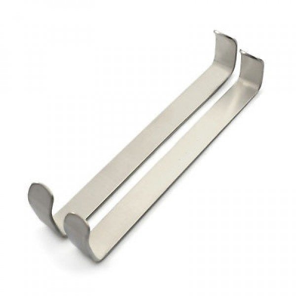 Precision Control: Farabeuf Retractor for Surgical Maneuverability and Visibility – Absolute Sport Srl Skeema Dental Italia, Surgical Hand Instruments
