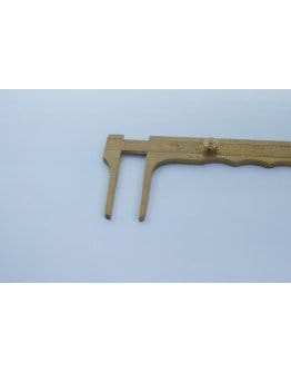 Precision Sliding Caliper: Your Accurate Measurement Companion for Every Project – Absolute Sport Srl Skeema Dental Italia, Geräte