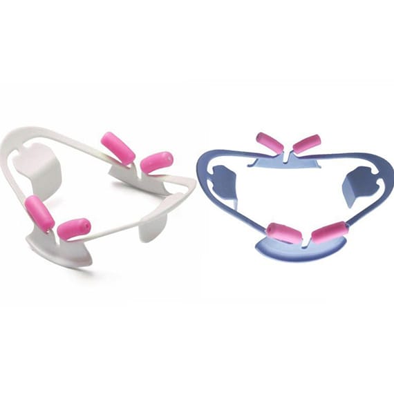 3D Cheek Retractor – each – THOMSEN DENTAL PTY LTD, Pinzetten