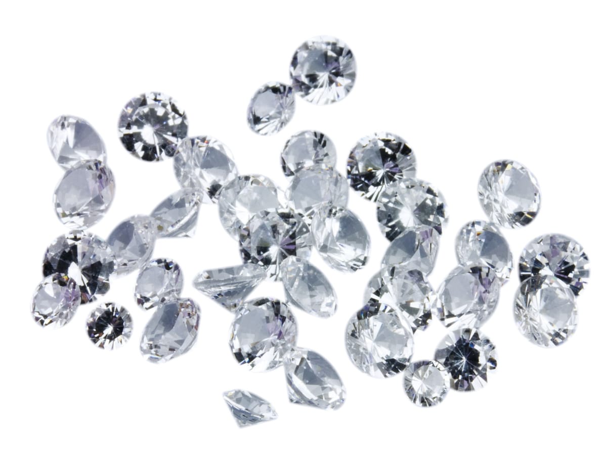Synthetic Spinel, Round, 1.5-3mm, Mixed Sizes Colourless, Pack of 100, PMC Safe – Cooksongold