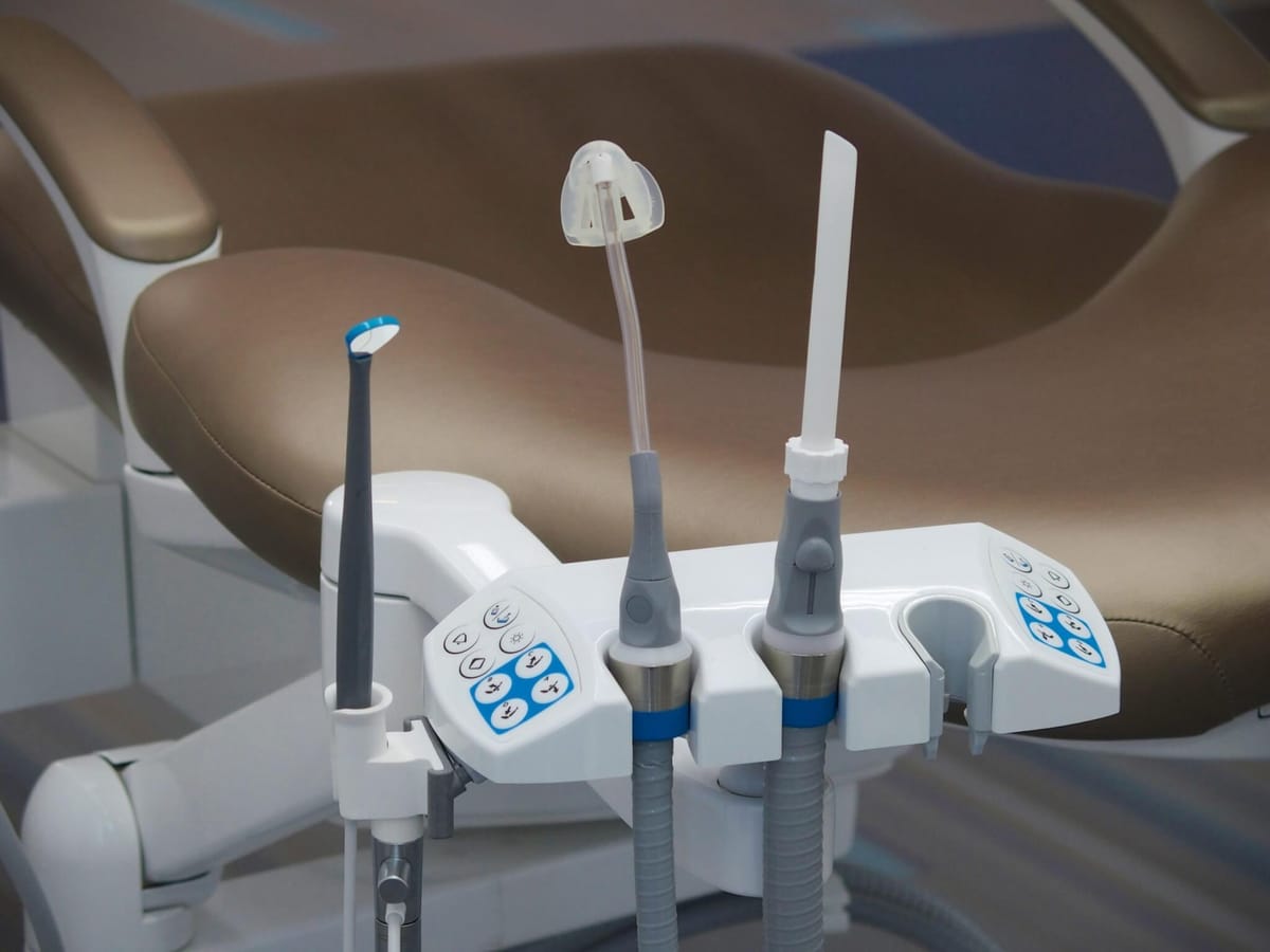 Lottago® Jaw Support – DHM-dental B.V., Accessories for Aspirating Tips