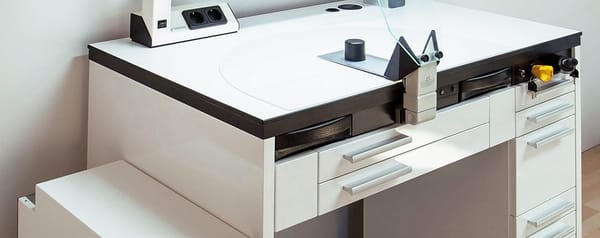 Techniktisch für Keramik & Kunststoff
