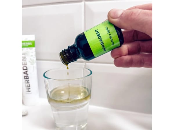 HERBADENT Bylinný roztok na ďasná 25 ml