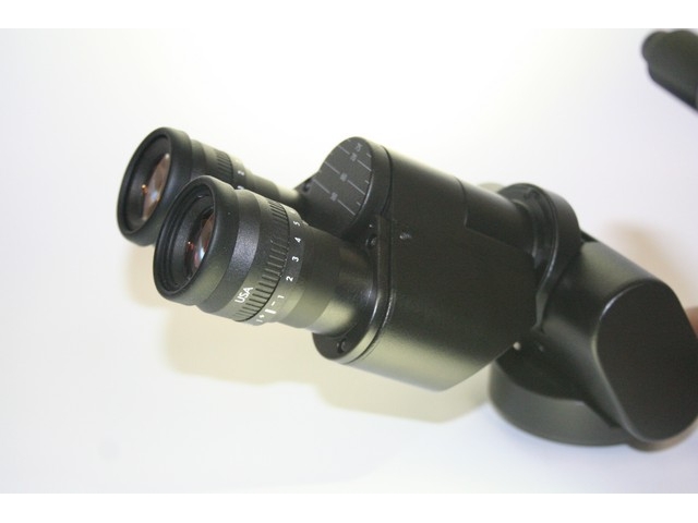 Ergonomic Tiltable Observation head – Labomed Europe b.v., Laboratory Equipment
