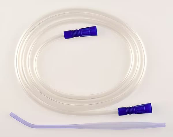 Aspiration set with cannula