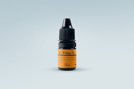 C-Prime S plus – Lichthärtendes Prime &amp; Bond Dentaladhäsiv
