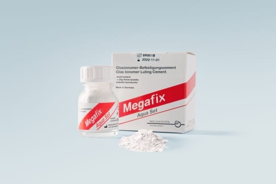 Megafix – Glasionomer-Zement – MEGADENTA Dentalprodukte, Zemente